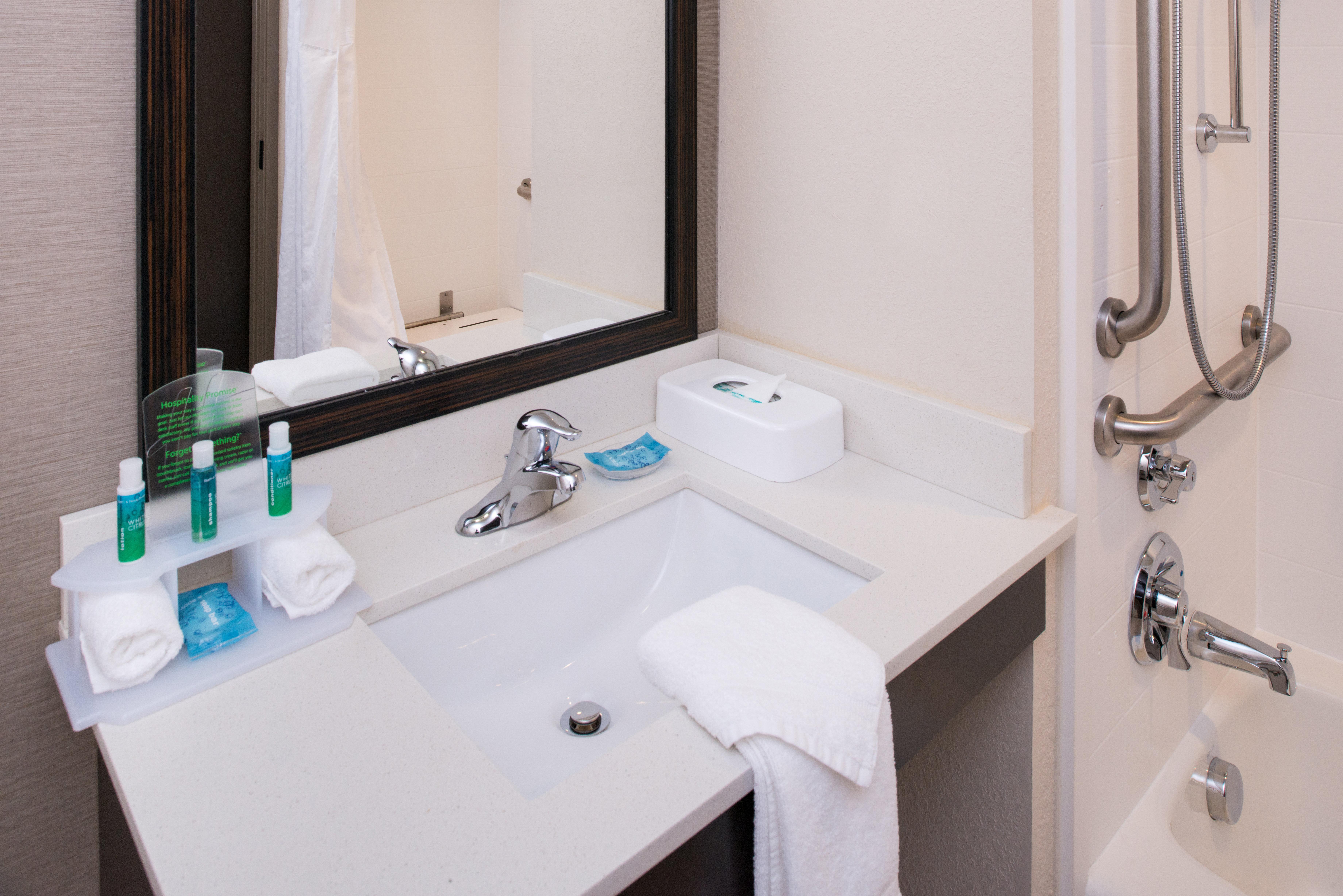 Holiday Inn Express & Suites Monroe By Ihg Eksteriør billede
