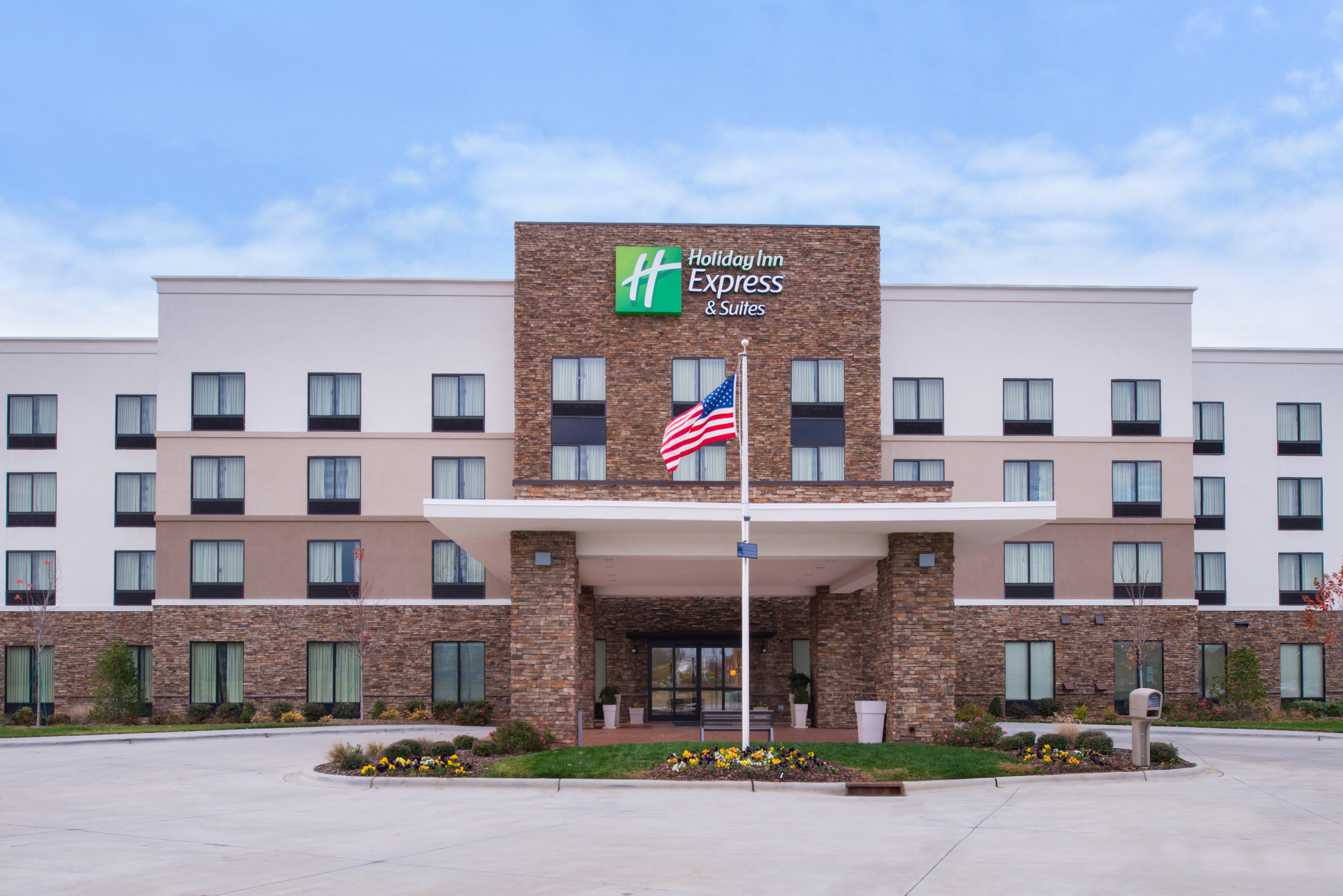 Holiday Inn Express & Suites Monroe By Ihg Eksteriør billede