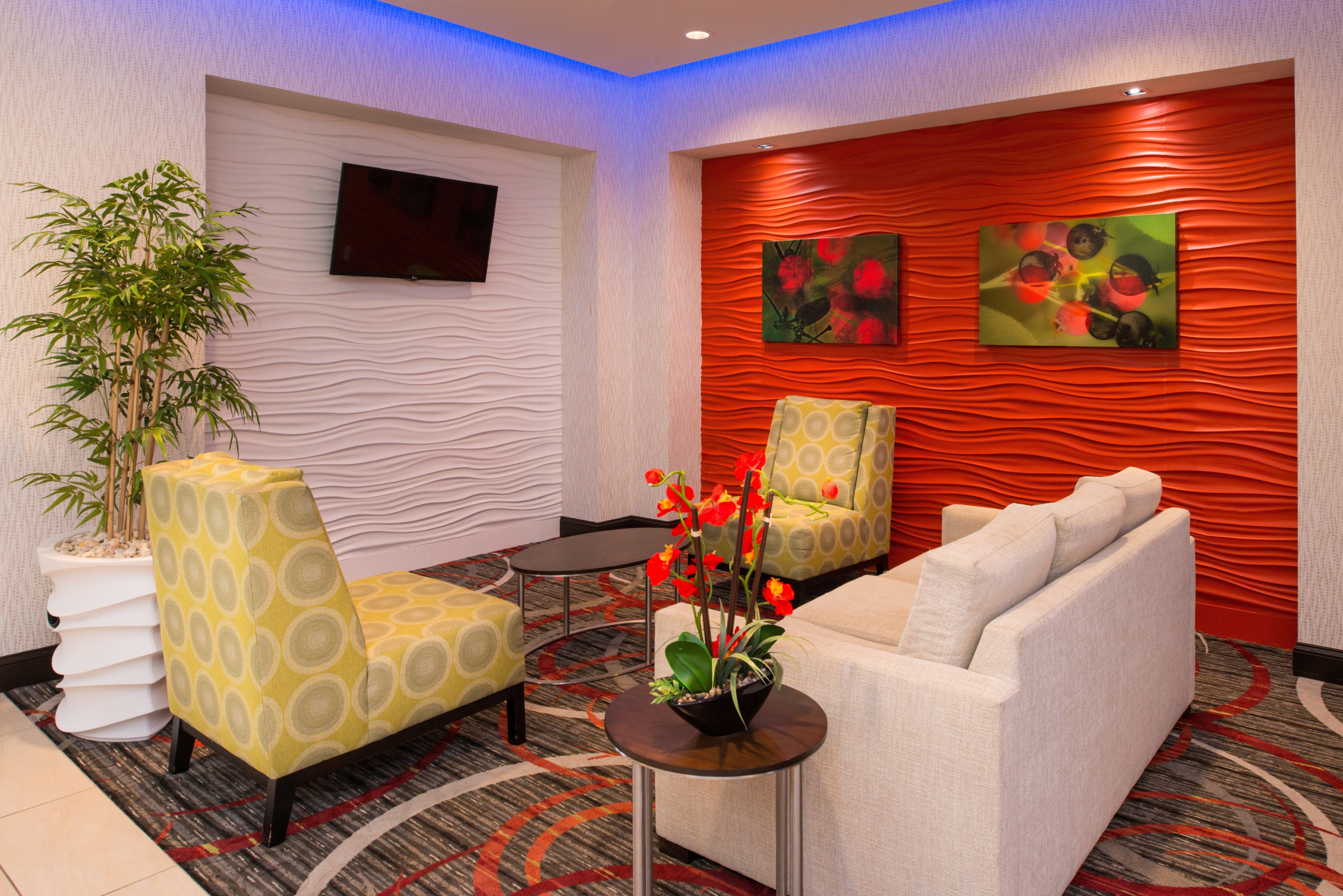 Holiday Inn Express & Suites Monroe By Ihg Eksteriør billede